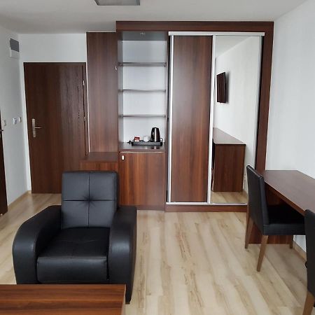 Brzezie  Pod Kominem Pokoje I Apartamenty المظهر الخارجي الصورة