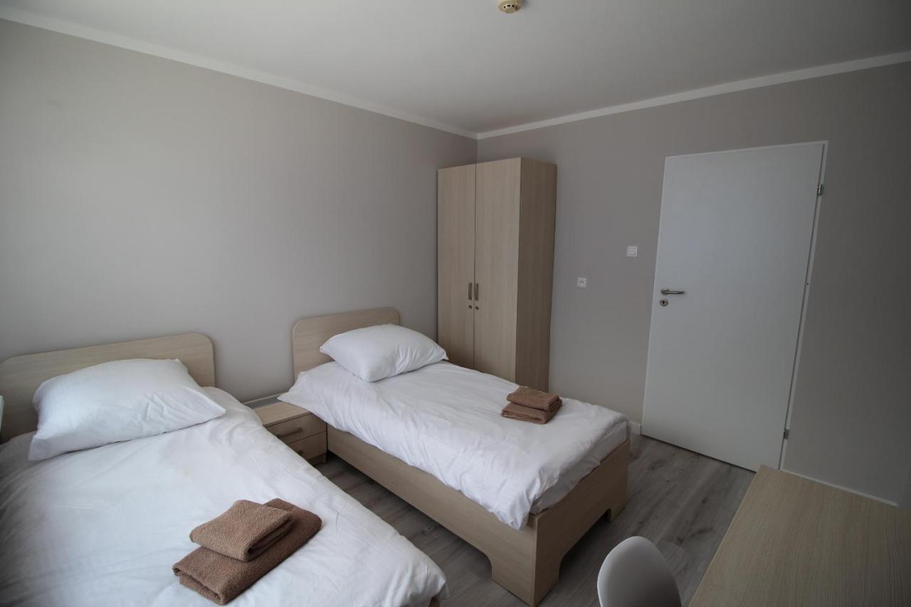 Brzezie  Pod Kominem Pokoje I Apartamenty المظهر الخارجي الصورة