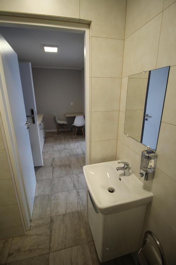 Brzezie  Pod Kominem Pokoje I Apartamenty المظهر الخارجي الصورة
