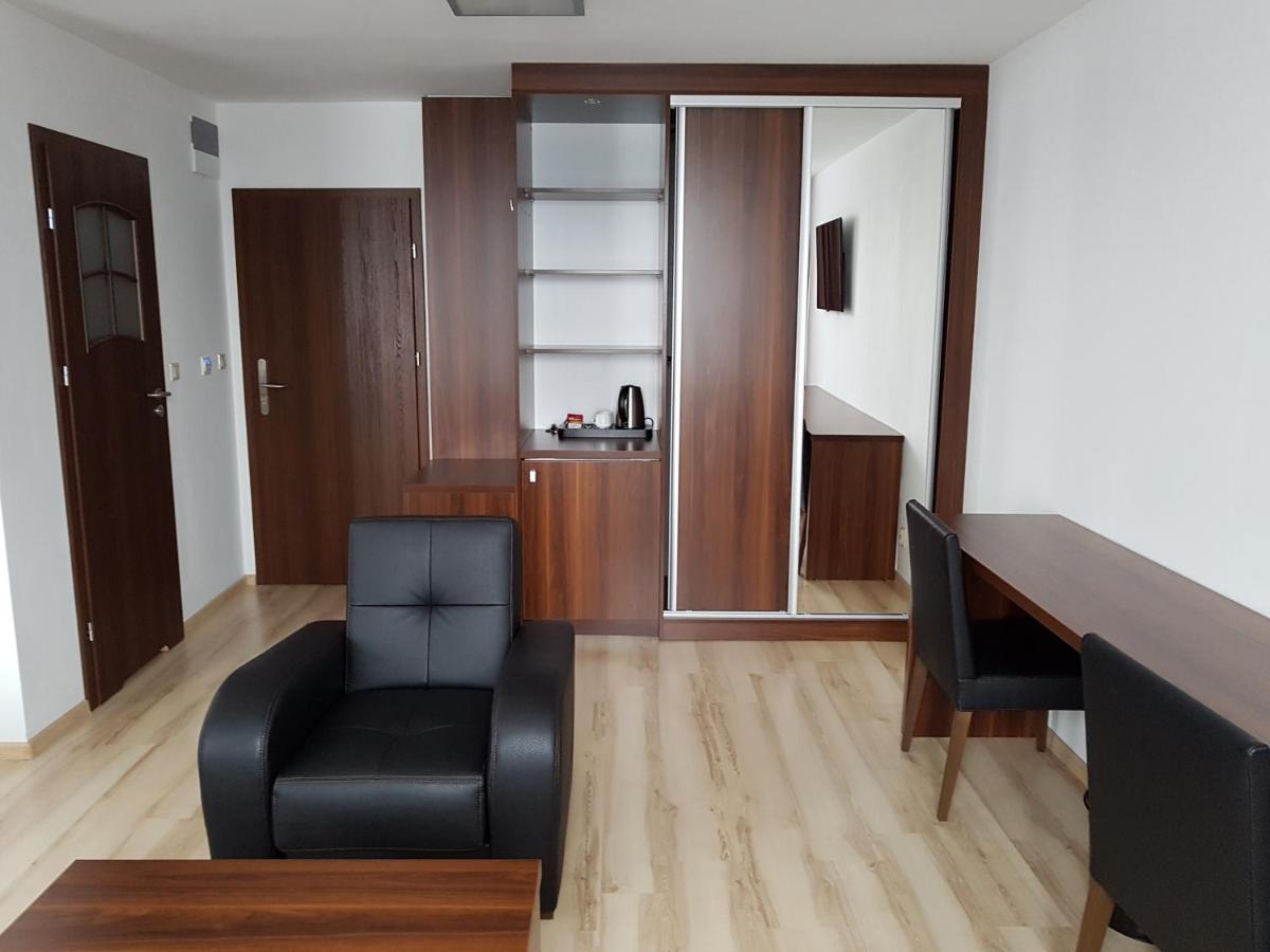 Brzezie  Pod Kominem Pokoje I Apartamenty المظهر الخارجي الصورة